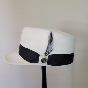 Nice Bruno capelo hat